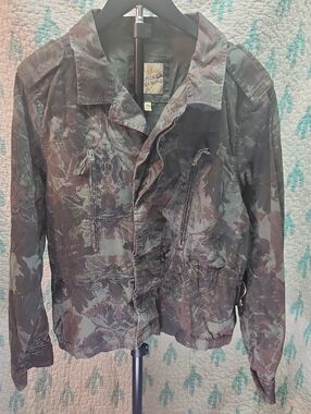 Princess Vera Wang girls Xl csmo jacket.
